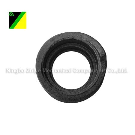 Что делает небольшую гайку, отлитую из углеродистой стали, идеальным выбором для промышленного применения?